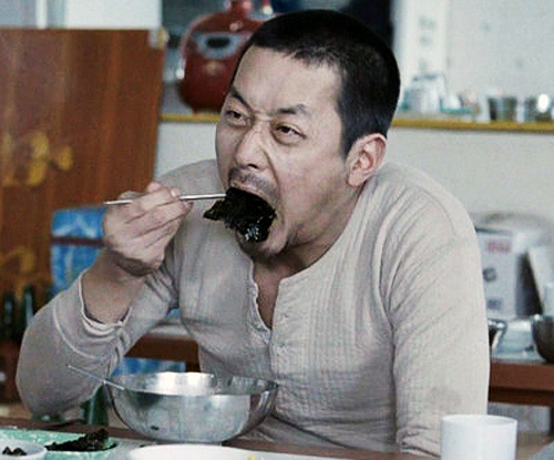 하정우 먹방 김 먹는 장면 영화 황해 장면 먹는모습