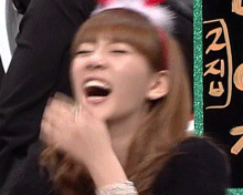 태연 빵터짐 소녀시대 탱구 웃음 