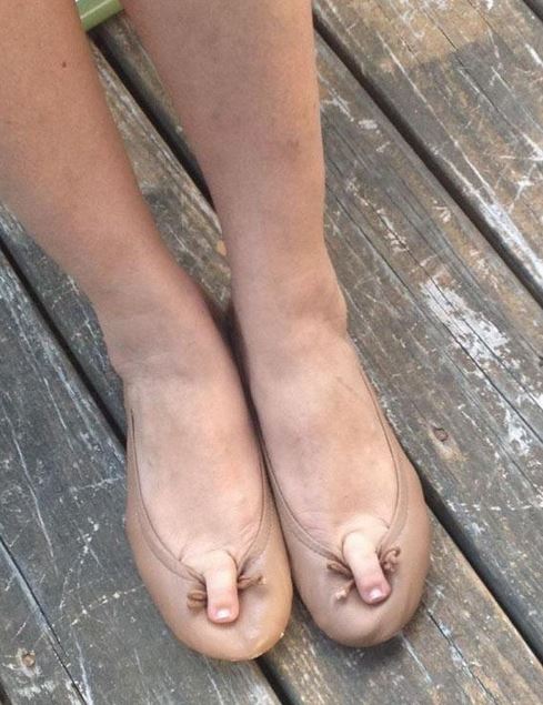 손가락욕 뻐큐 머겅  두번  뽁큐  손가락  가운데  닥쳐  그만해  발가락욕 발가락 쌍발가락 욕