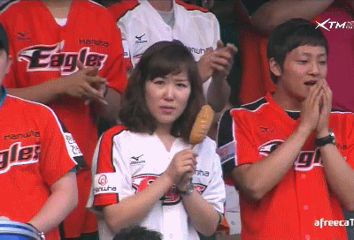 한화 핫도그녀 응원녀 응원 멘붕 레전드 역대급