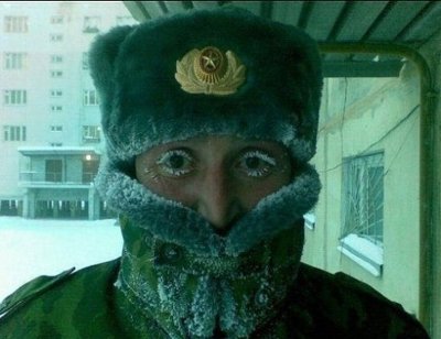 눈물  안습  눈에 습기  추위