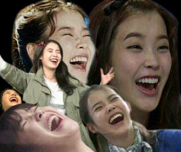 아이유 웃음 웃는모습 하하하 빵터짐 웃겨
