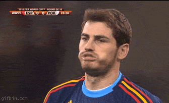 재미없다 지루하다 지루 노잼 축구 선수 입술 의미없다