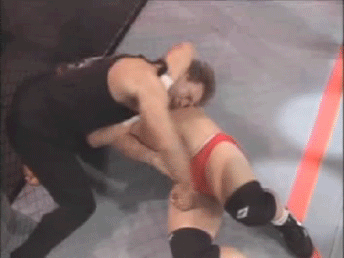 폭력 폭행 화남 닥쳐 ㅂㄹ 치기 고통 남자 급소 낭심 죽어