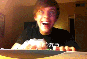 히히 키보드 악플러 정신줄 놓은