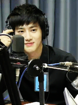 수수 라디오 미소 남자 수호 EXO 가수 아이돌