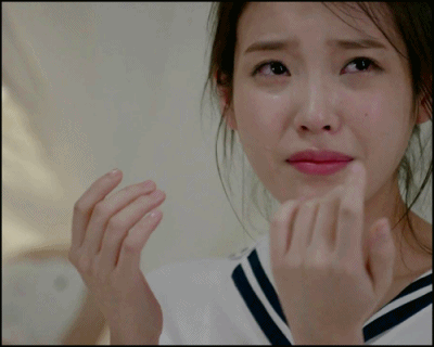 아이유 눈물 오열 우는모습 슬픈 여자 가수 엉엉 ㅠㅠ 울음