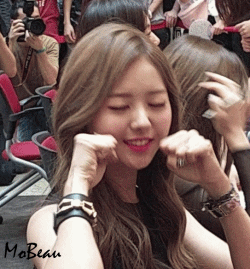 샤샤 샤샤샤 걸그룹 애교 귀여운 스톤 나영 연예인 여자 예쁜  움짤