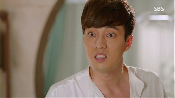 희번득 눈빛 표정 열받은 화난 화나 짜증  표정 소지섭 열받아 화남