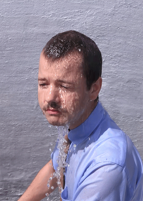 해탈 산은산이오 물은 물이로다 움짤 얼굴에 물흐르는