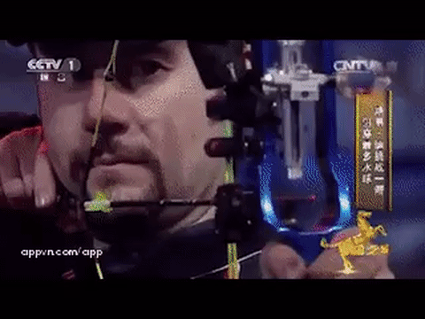 활 양궁 풍선 쏘는 장면 이지만 안쏨 낚시 강박증 유발 답답 움짤