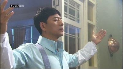 우주의 기운을 모으는 전광렬짤