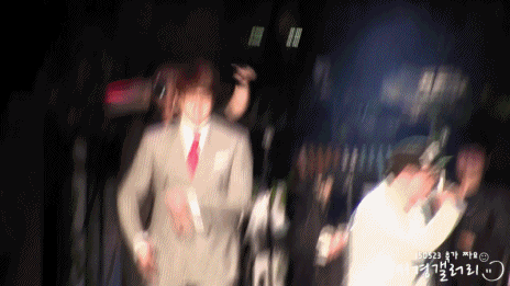 성시경 춤추는 장면 안습 굴욕 흑역사 투명인간에게 쳐 맞는 장면
