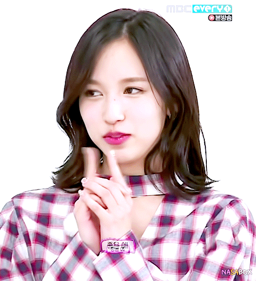 트와이스 움짤 연예인 아이돌 걸그룹 가수 일본 예쁜 미나 귀여운 표정 손가락