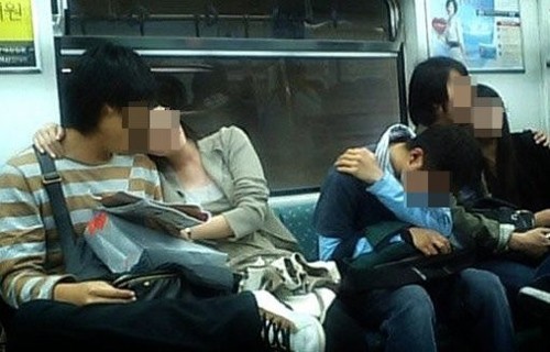 솔로 외로움 난누구 여긴어디 혼자 솔로 커플 여자친구 남자친구 크리스마스 Christmas