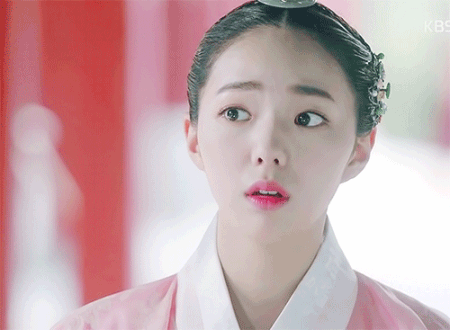 의심 기대 뭐지 예쁜 여자 한복