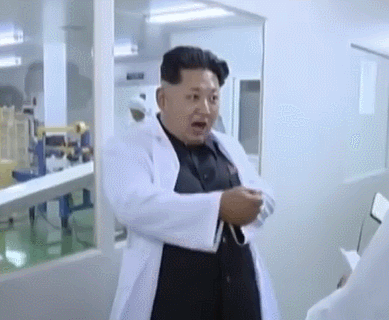 북한 김정은 팔흔드는 움짤 흰색 가운