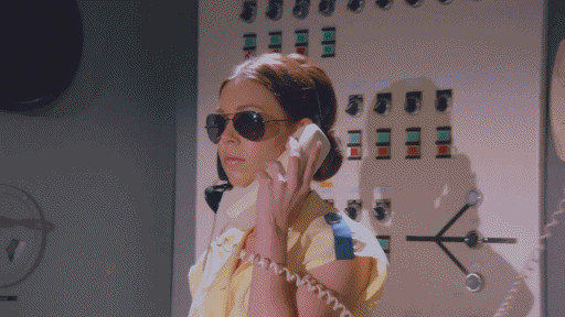 가짜뉴스 전화 총 권총 총격 쏴버림 원거리 저격 헛소리 닥쳐 꺼져