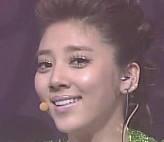 업신 니가 손담비 표정 업신담비 담비 감히 무시