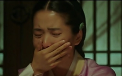 미스터 션샤인 입틀막 슬픔 우는모습 눈물