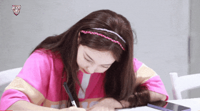 메모 나연 트와이스 쪽지 이름적는 아이돌 예쁜 글자