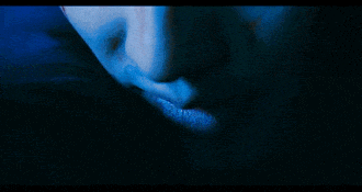 원빈 아저씨 아직 한발 남았다 방탄유리 권총 총쏘는 영화