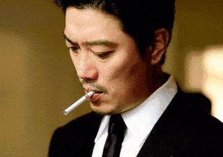 박희순 담배 마이네임 조팍 깡패 담뱃불 붙이는