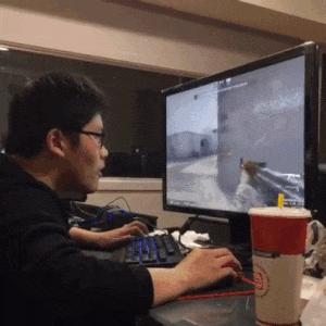 게임 분노조절장애 분노 키보드 모니터 빡침