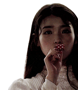 아이유 축하 폭죽 생일 환영 감사 인사 꽃가루