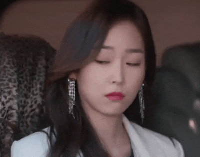 서현진 황당 표정 시선 째려보기 뭐야 뭐지 오징어 보듯