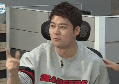 전현무 나혼자산다 손은 왜 이러는 거야 손모양