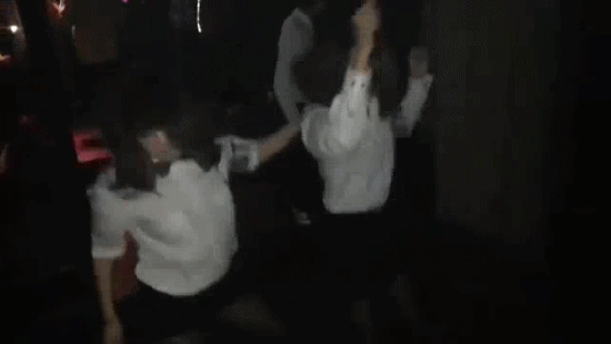 불타는 금요일 크럽 댄스 춤 미친듯이 달려 나이트 춤추는여자