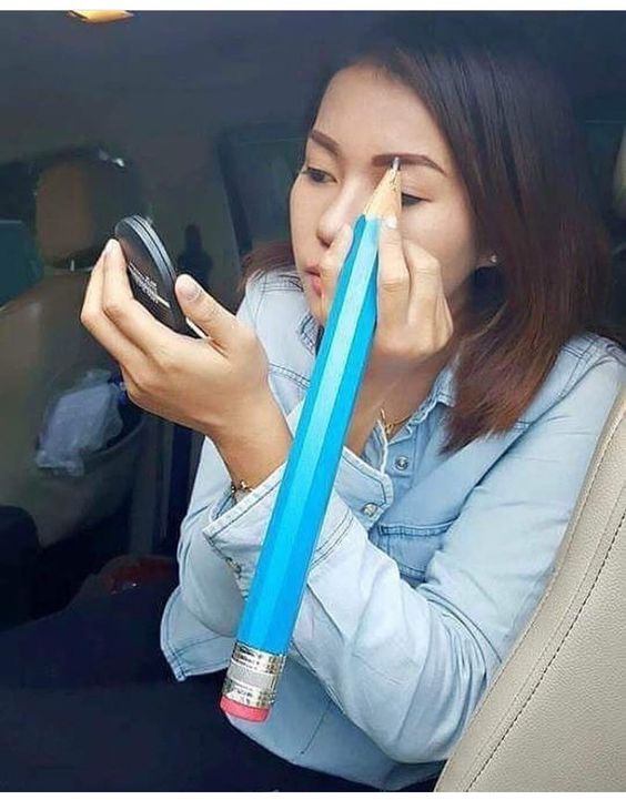 눈썹화장 눈화장 초대형 연필
