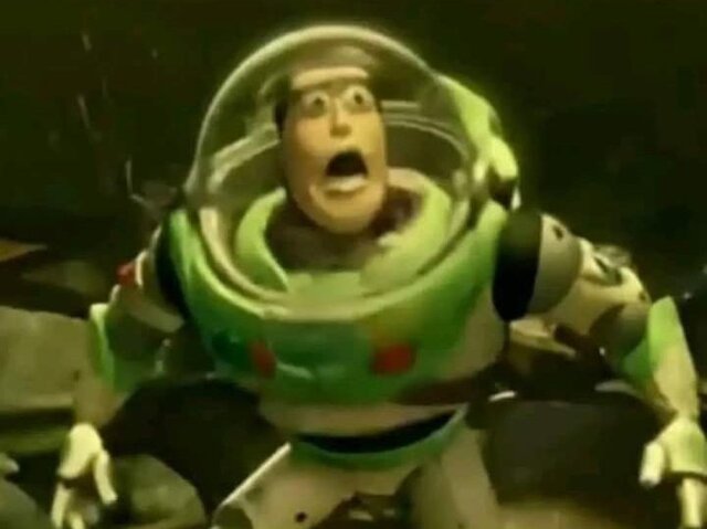 충격 경악 토이스토리 버즈 라이트이어