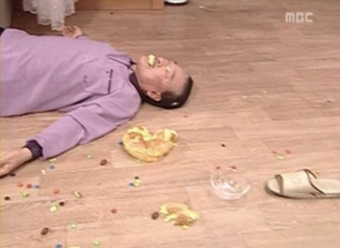 빵먹다가 쓰러진 이순재 하이킥 빵 빵물고