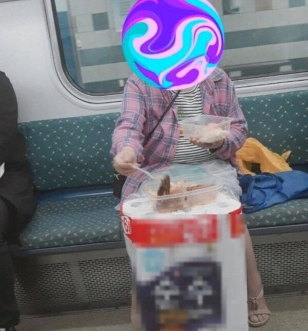 지하철 점심상 깻잎할매 깻잎 먹방 빌런 상차림 식사 점심