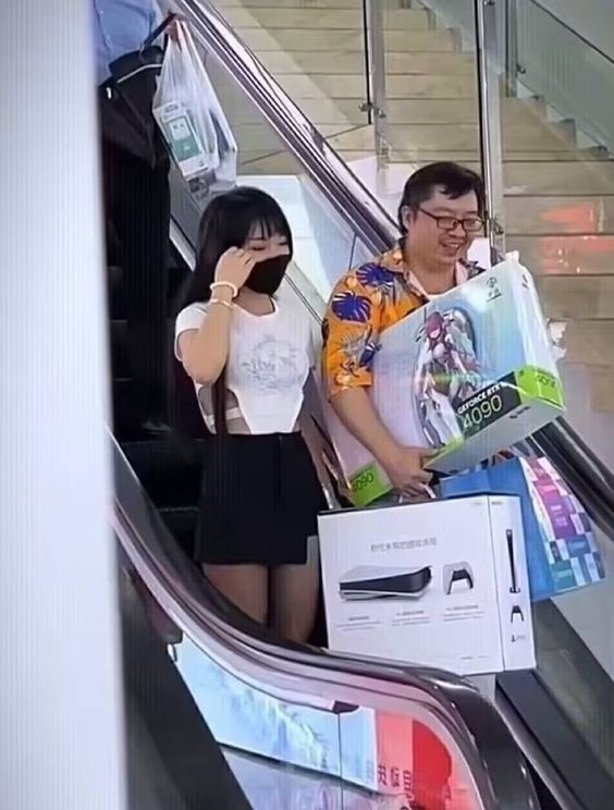 남자친구 덕후 게임기 선물 생일 그래픽카드 4090 여자친구 여친 허락