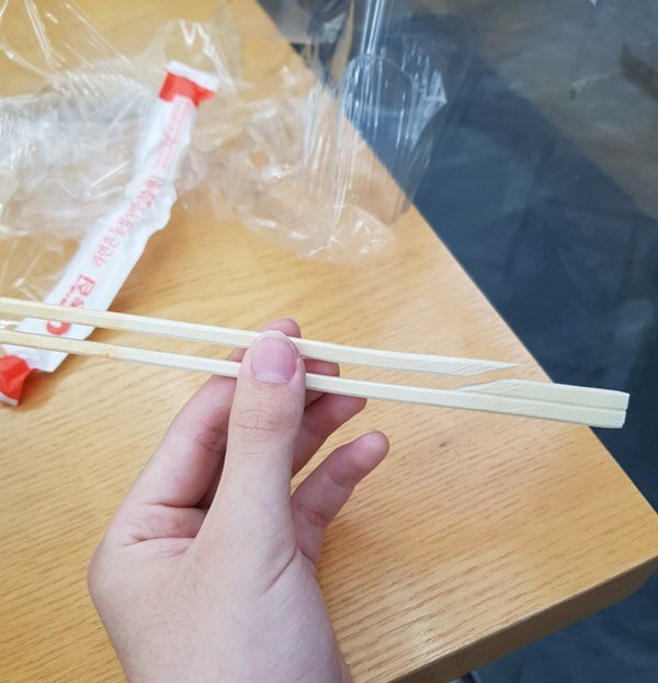 억까짤 나무 젓가락 세상이 날 억까해