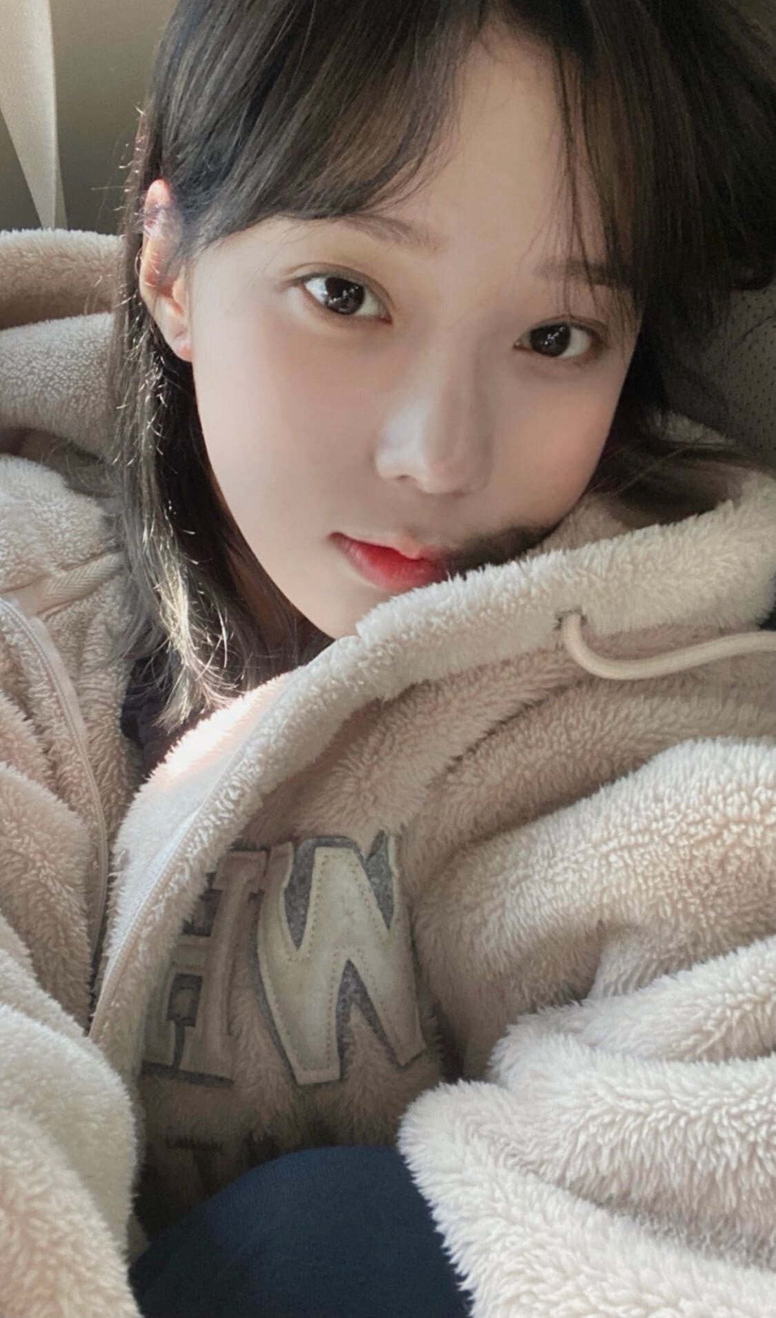 귀여운 에스파 민정이 셀카 겨울 원터 짤방 예쁜 aespa