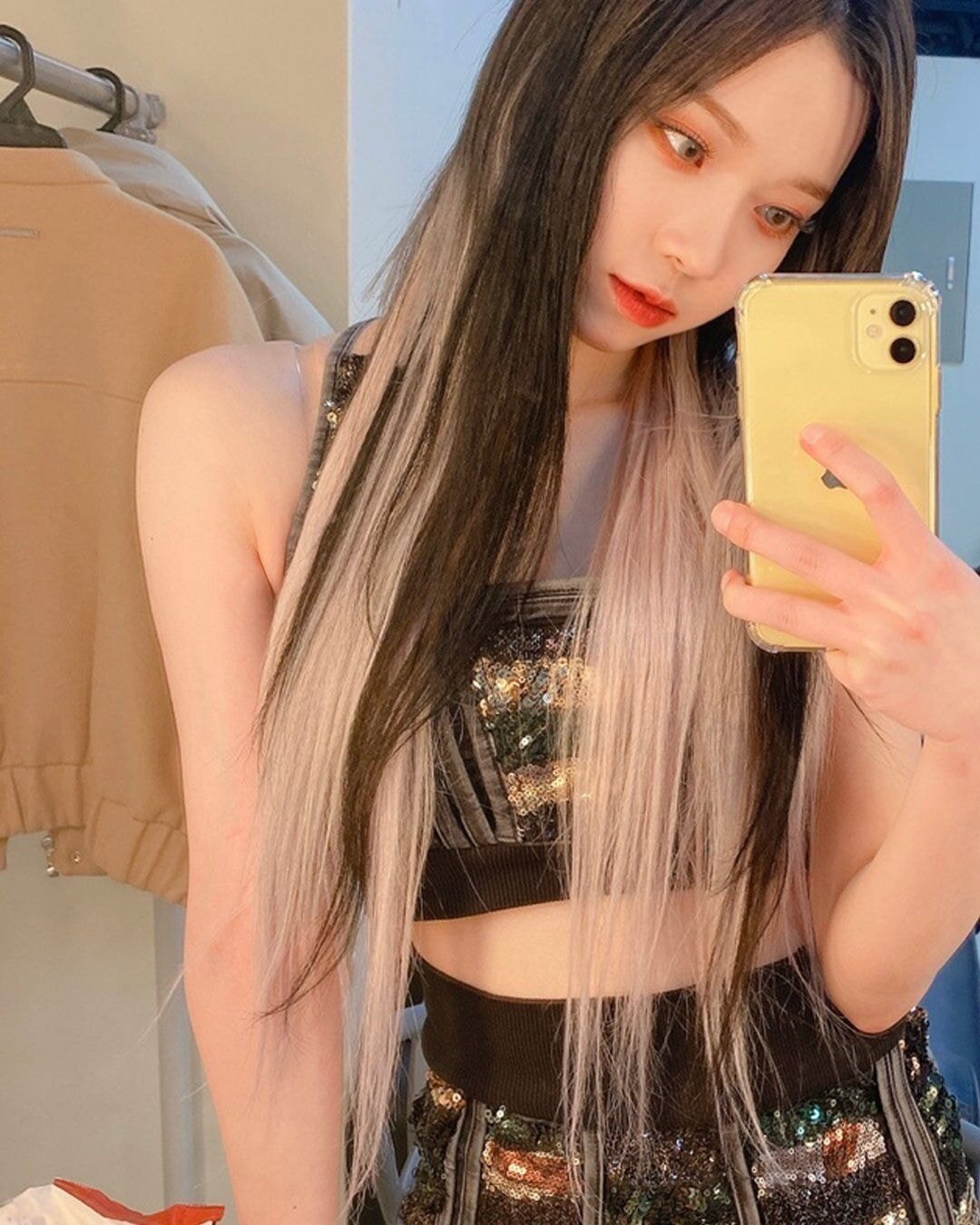 에스파 윈터 민정이 김민정 섹시한 표정의 셀카 짤방 예쁜 aespa