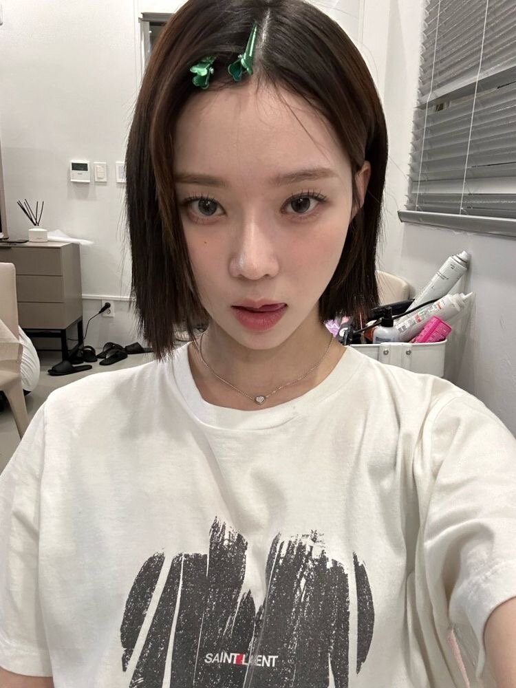 예쁜 윈터 셀카 감성 에스파 김민정 민정이 짤방 예쁜 aespa