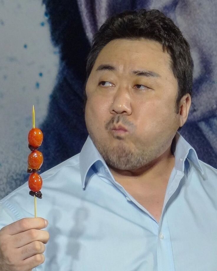 마동석 탕후르 탕탕 후루후루 먹는 모습 마블리