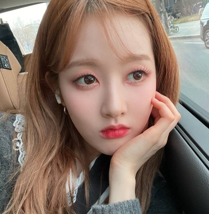 STAYC 시은 4세대 걸그룹 얼빡샷 셀카