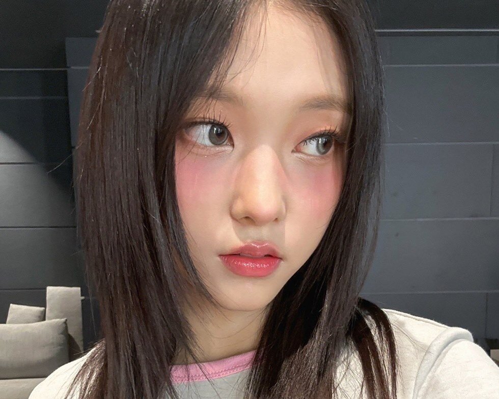 뉴진스 해린 4세대 걸그룹 얼빡샷 셀카