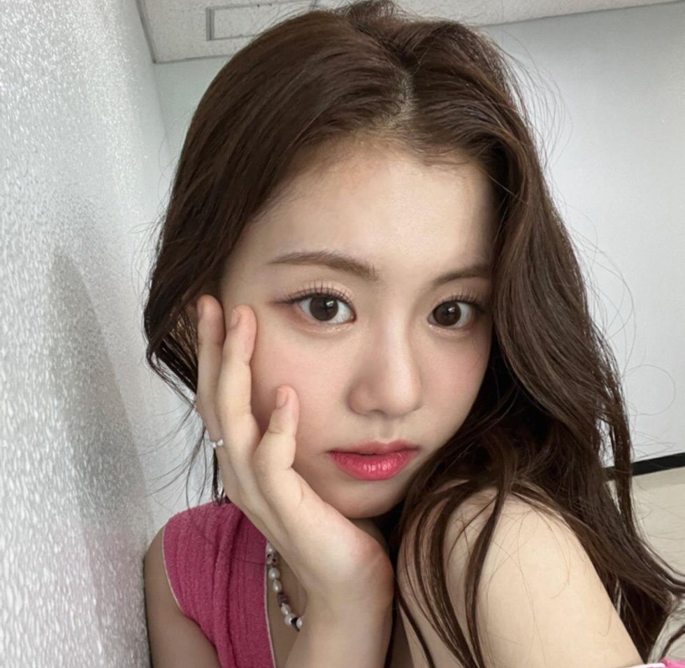 르세라핌 김가람 4세대 걸그룹 얼빡샷 셀카