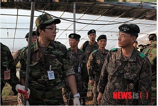 뭐 어쩌라고 제대하면 동네 아저씨지 군대 짤방