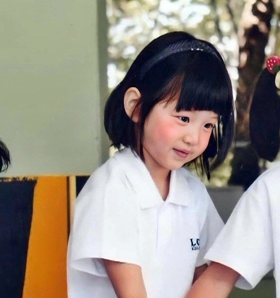 장원영 여자 아이돌 어린시절