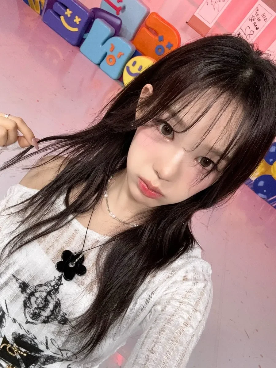 izna 유사랑 아이돌 걸그룹