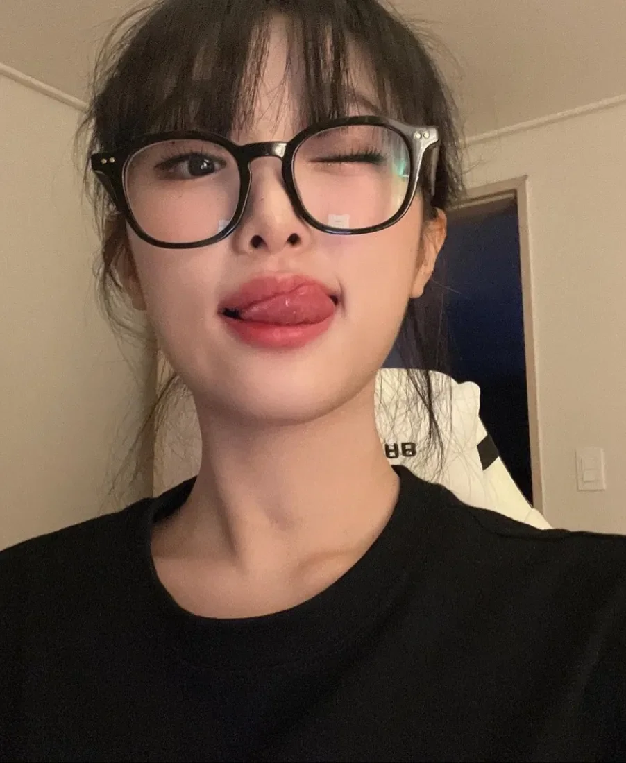 최예나 아이돌 걸그룹