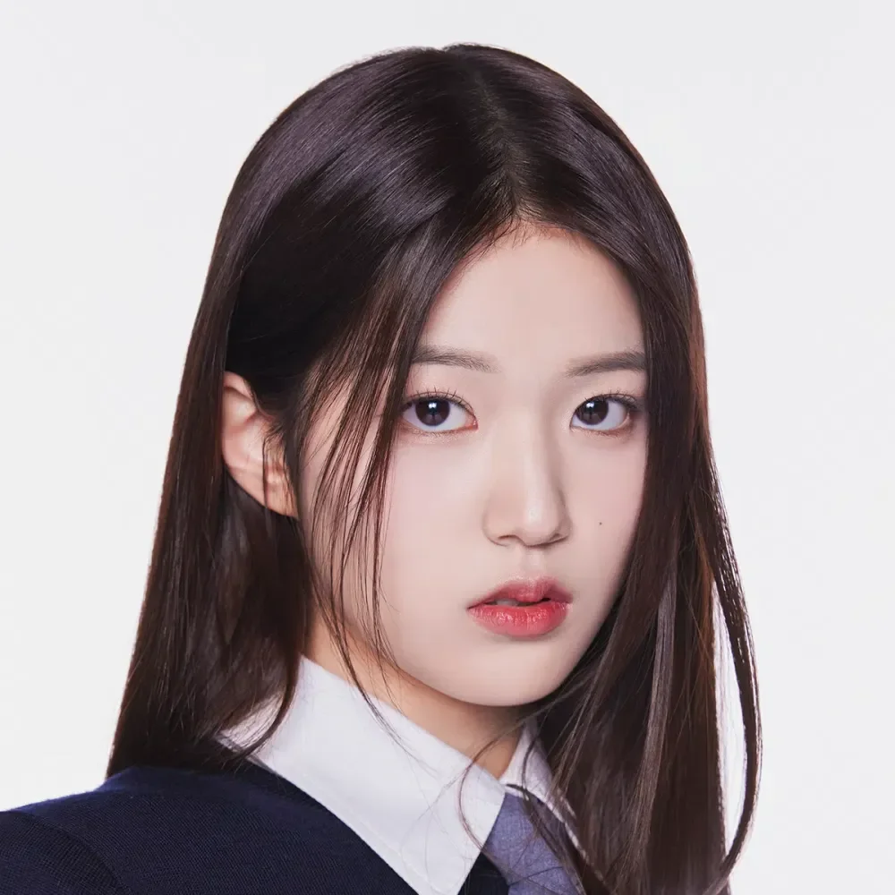 izna 윤지윤 아이돌 걸그룹